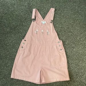 Vintage 90’s Cherokee pink short overalls